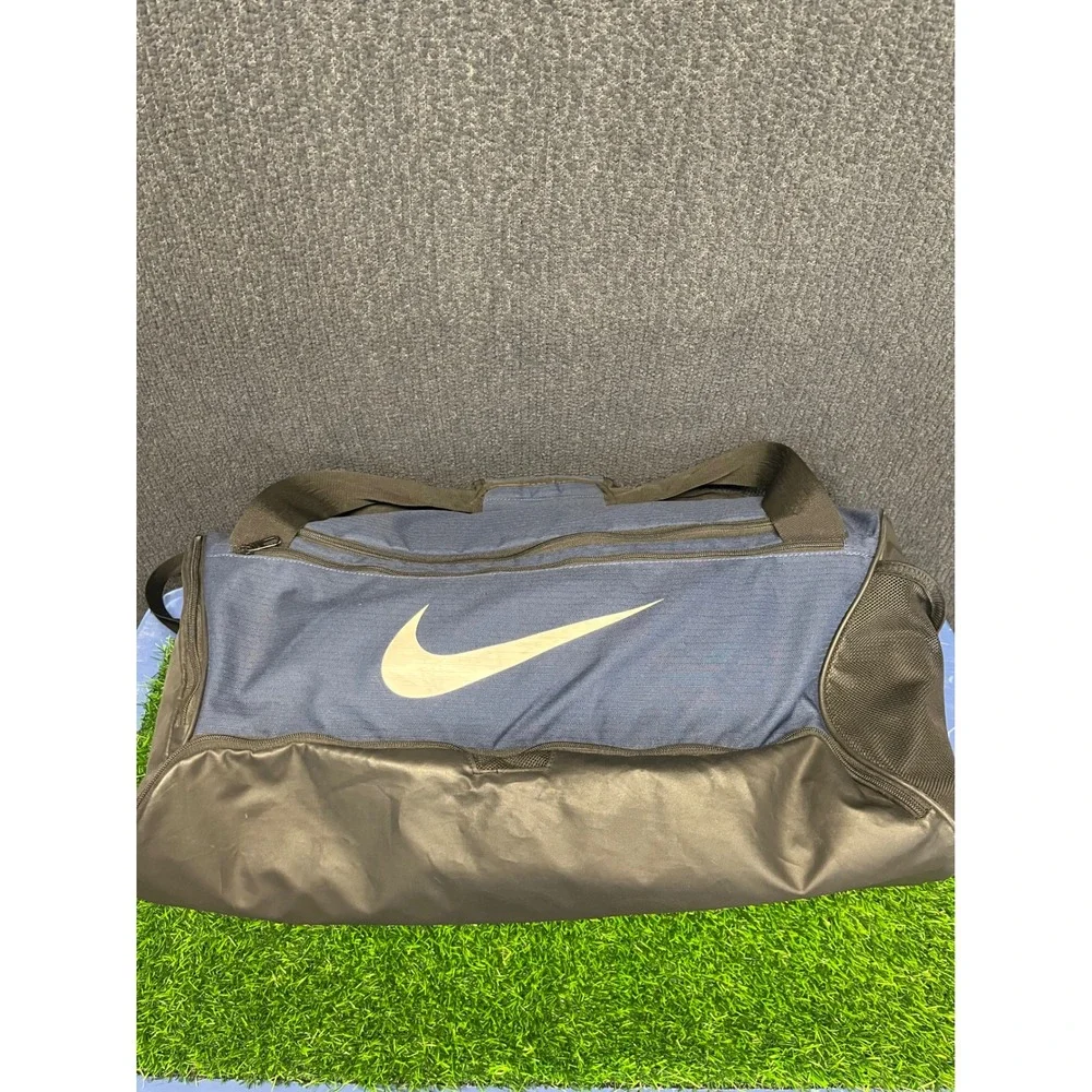 Nike Academy Team Duffel Bag Navy Blue Black Swoosh BA5955-410 Medium